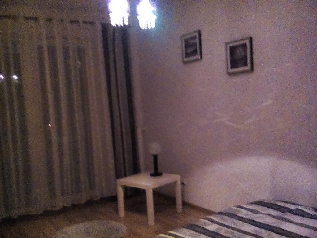 Karmazynowy Apartament Nad Morzem Lägenhet Kołobrzeg Exteriör bild